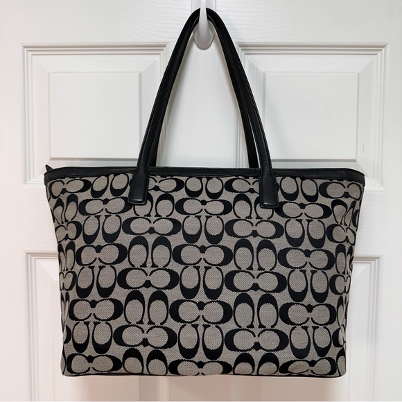 Coach Legacy Weekend Large Zip Top Tote in Black and Grey Signature Canvas NWOT - Picture 5 of 11
